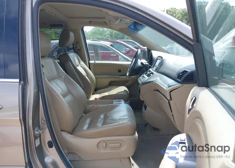 2010 Honda Odyssey Touring из США, поврежденный, VIN 5FNRL3H99AB047551